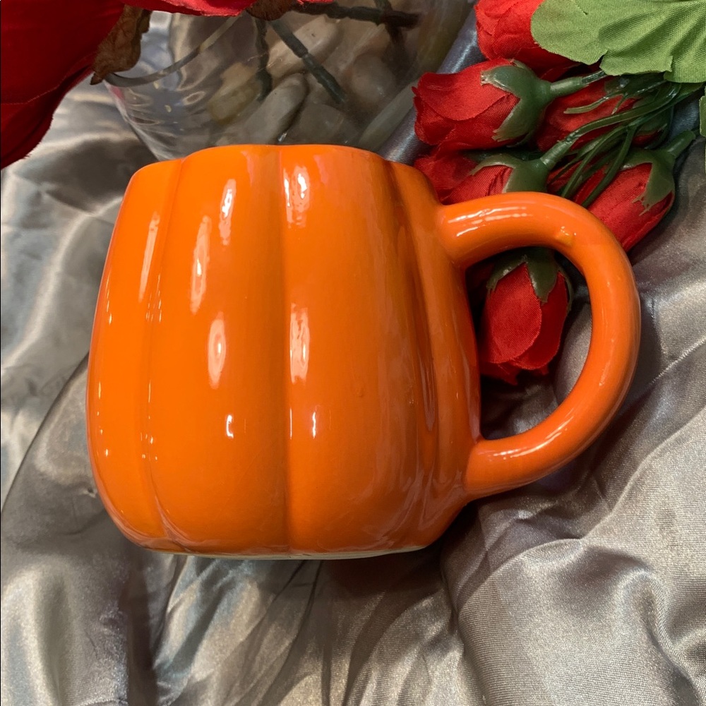 🌹VINTAGE ROYAL NORFOLK • Orange Pumpkin-Shaped Ceramic Mug • Vintage